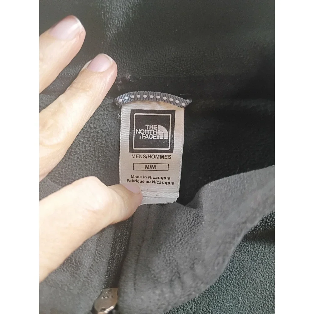 The North Face Pullover Mens Medium Black 1/4 Zip Fleece‎ Long Sleeve Hiking Top